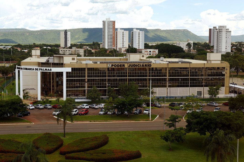 ‘Funcionária fantasma’, engenheira é condenada a devolver R$ 188 mil à Prefeitura de Palmas