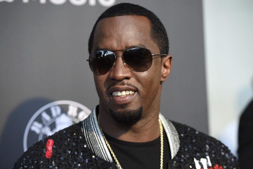 Três homens acusam Sean Diddy Combs de estupro e agressão sexual em novas ações contra o músico