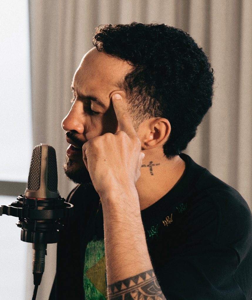 Grelo grava EP ao vivo, em show em Salvador, com quatro músicas inéditas