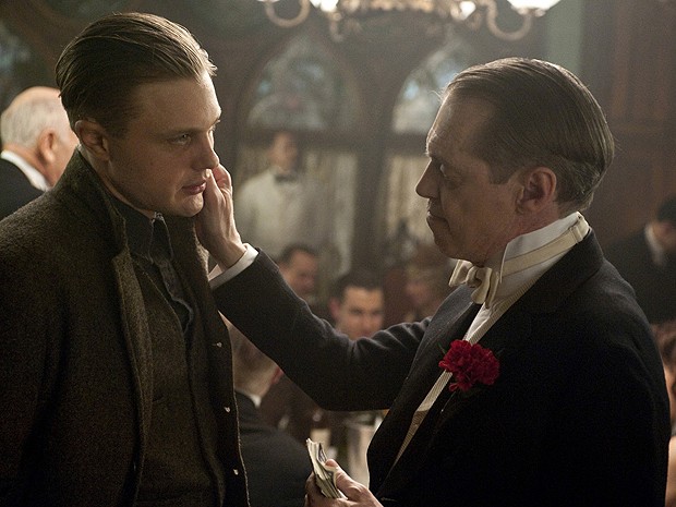 Michael Pitt, de ‘Boardwalk Empire’, é preso sob acusação de abuso sexual