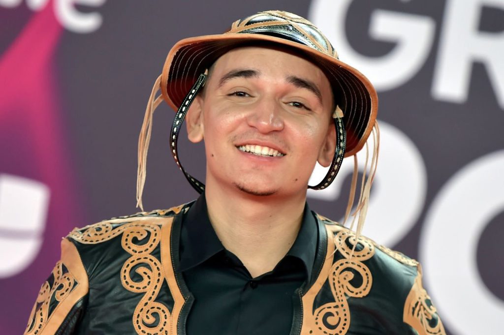 João Gomes surpreende ao sair da rota habitual do forró com gravação no Rio de Janeiro de show aberto ao público