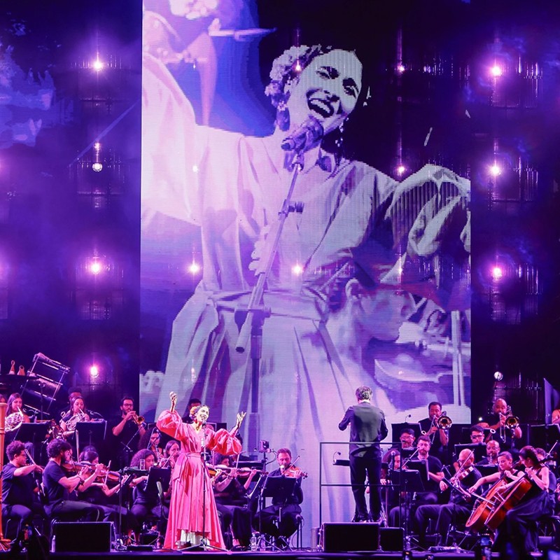 Marisa Monte surpreende ao reativar ‘Cérebro eletrônico’ de Gilberto Gil no repertório do show orquestral ‘Phonica’