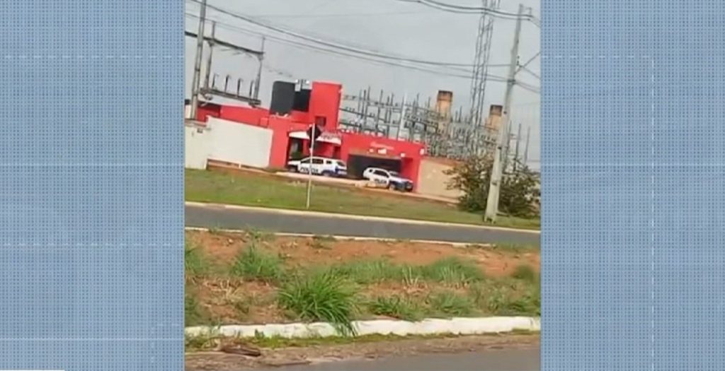 Três pessoas são presas após adolescente denunciar agressão em motel