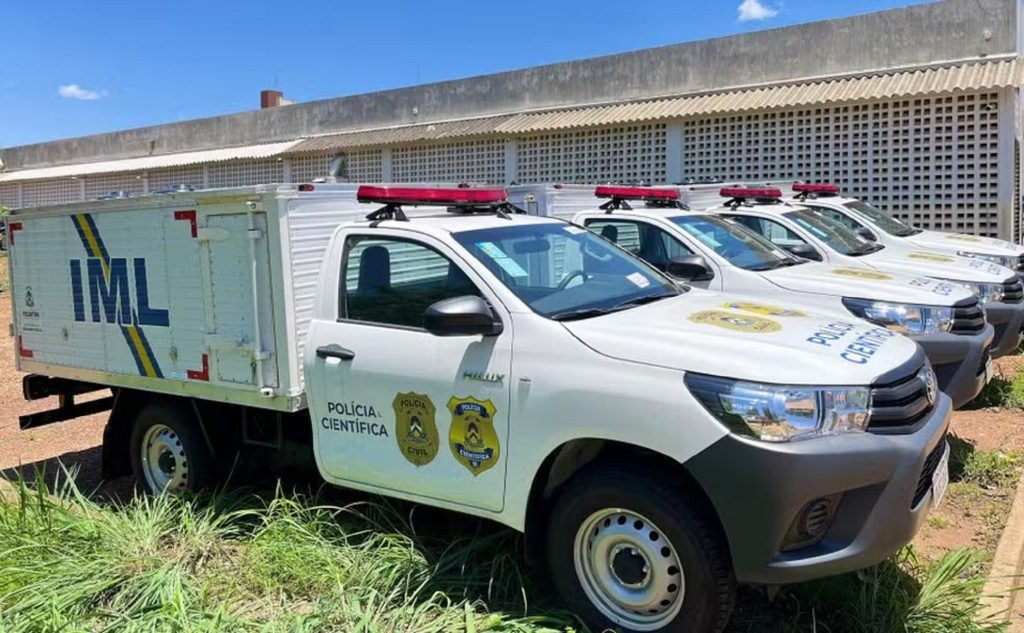 Homem é preso suspeito de matar esposa e enterrar em mata após ficar com corpo por 24 horas