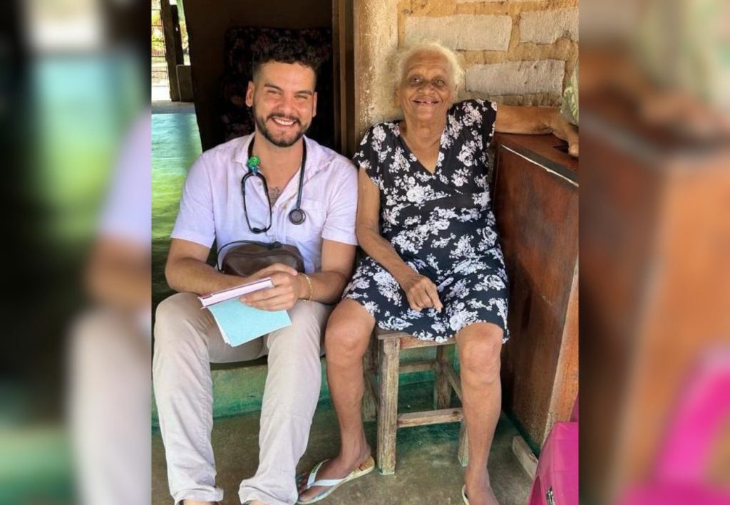 ‘Sempre acreditei na educação’, diz médico que teve despedida feita por crianças em postinho no TO