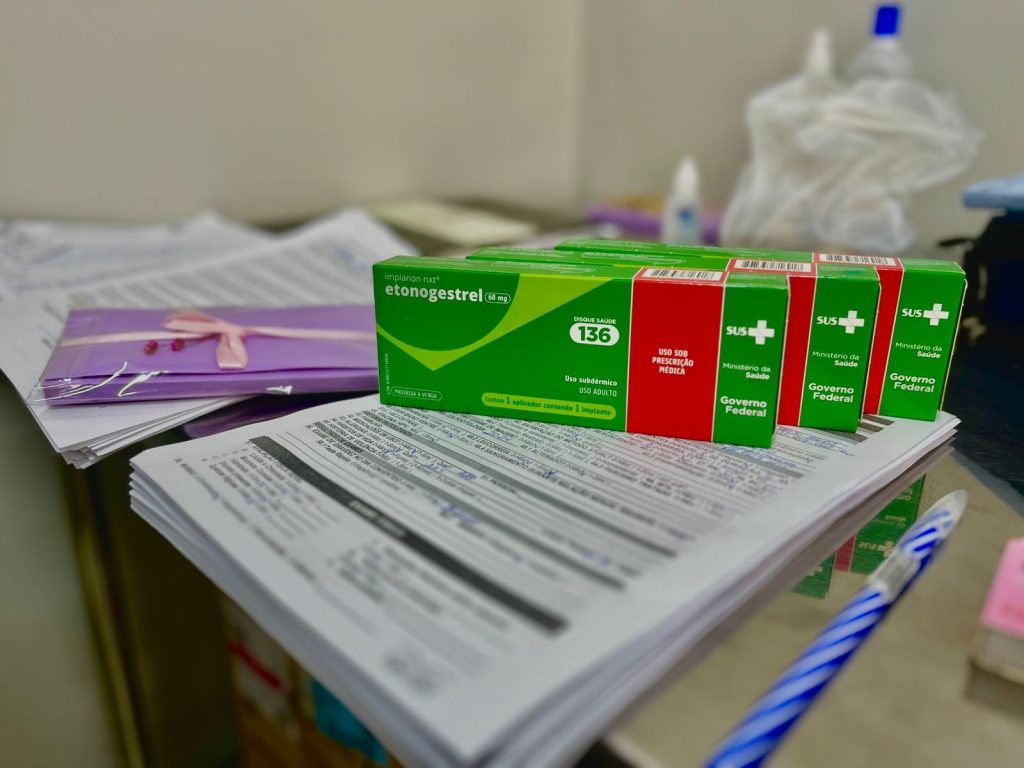 Método anticoncepcional implantado no braço está disponível em postos de saúde de Palmas; veja como conseguir