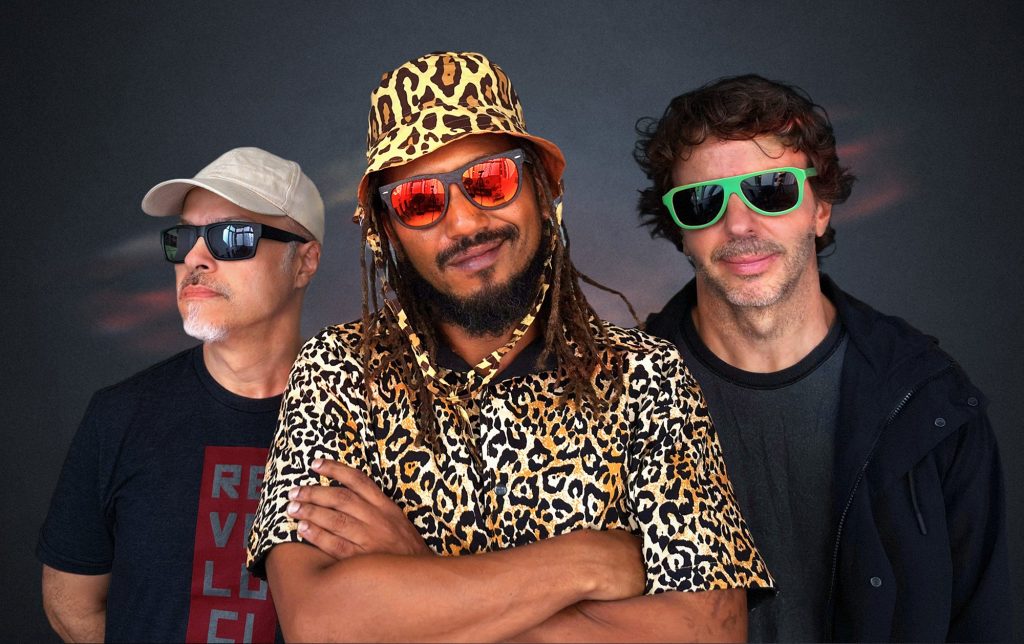 Banda Pernambulô mixa percussão e beats na levada do álbum ‘Baque irado’
